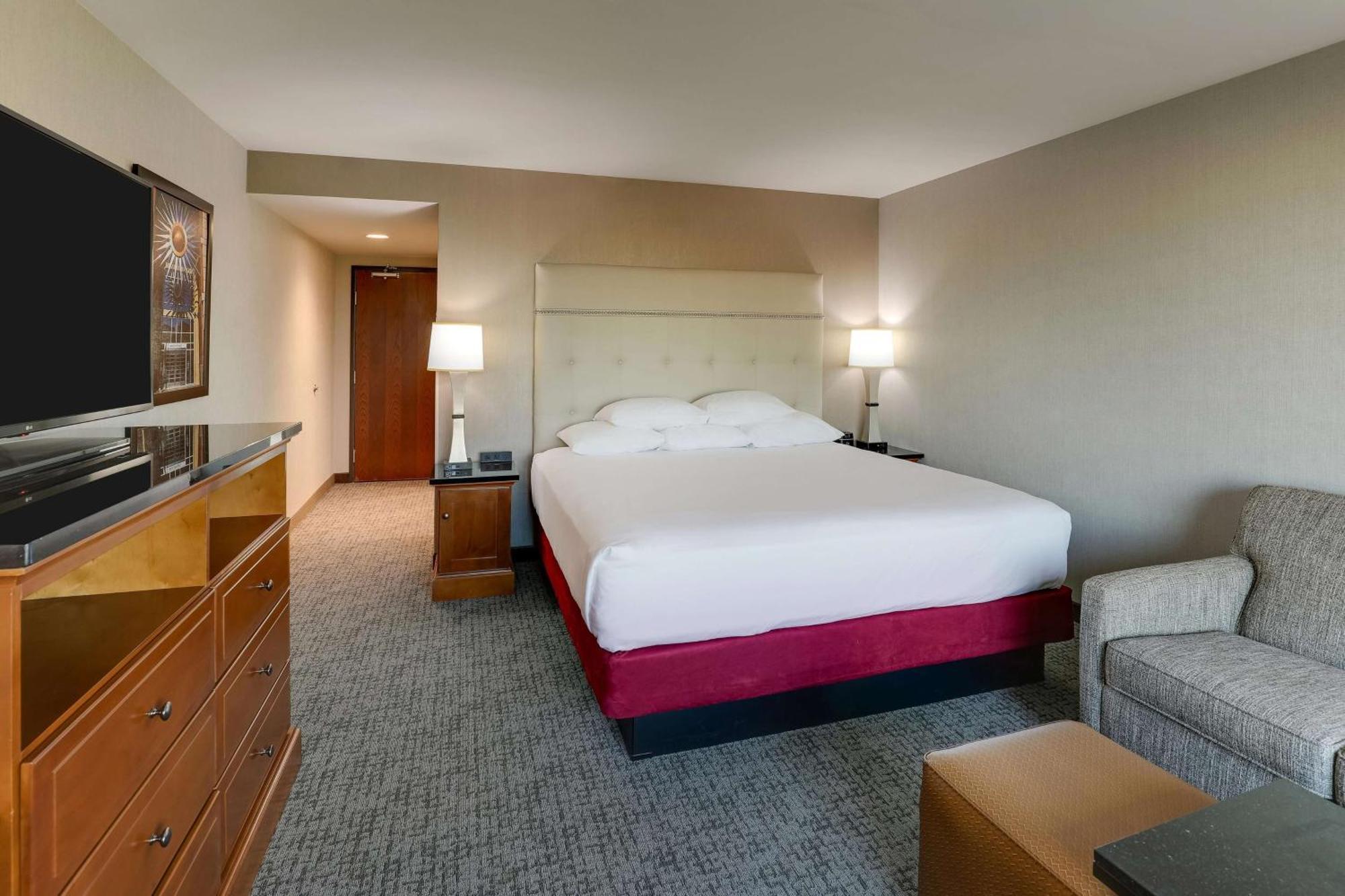 Drury Inn & Suites Phoenix Airport Exterior foto