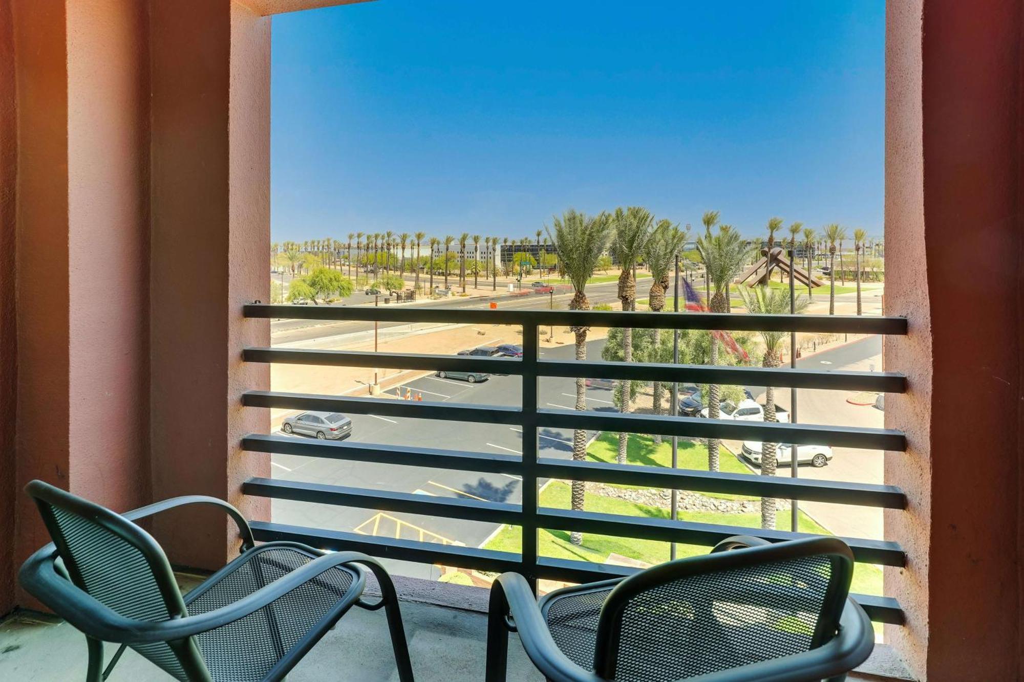 Drury Inn & Suites Phoenix Airport Exterior foto